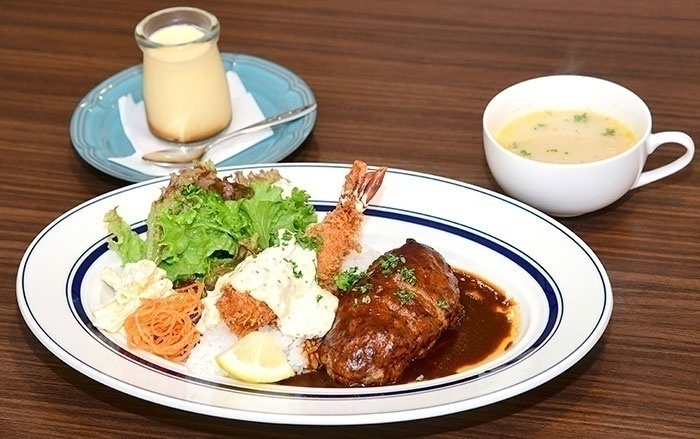 沖縄ランチおすすめ洋食屋さん、うるまキッチンネリネ