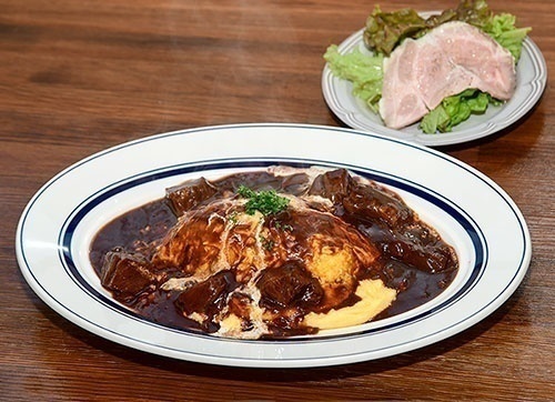 沖縄ランチおすすめ洋食屋さん、うるまキッチンネリネ