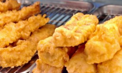 沖縄料理の沖縄風天ぷらは沖縄グルメにおすすめ