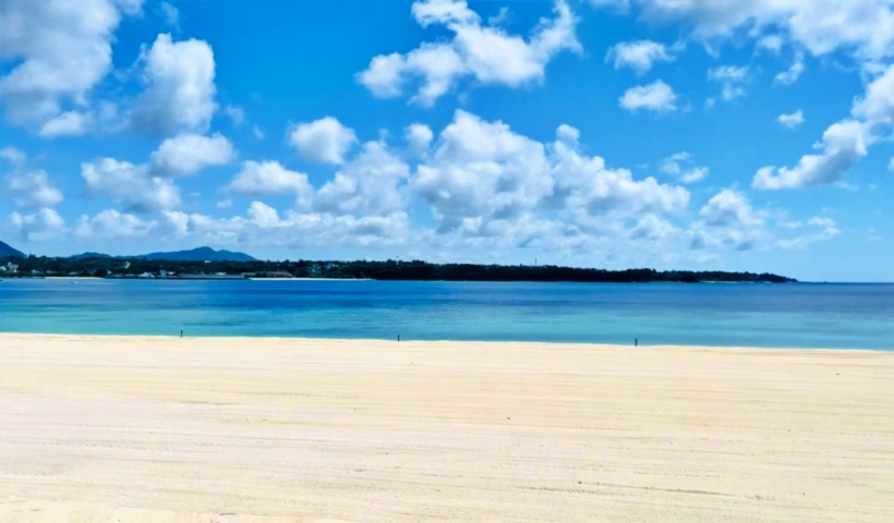 金武町にあるKINサンライズビーチ海浜公園は沖縄ビーチの中でもおすすめ