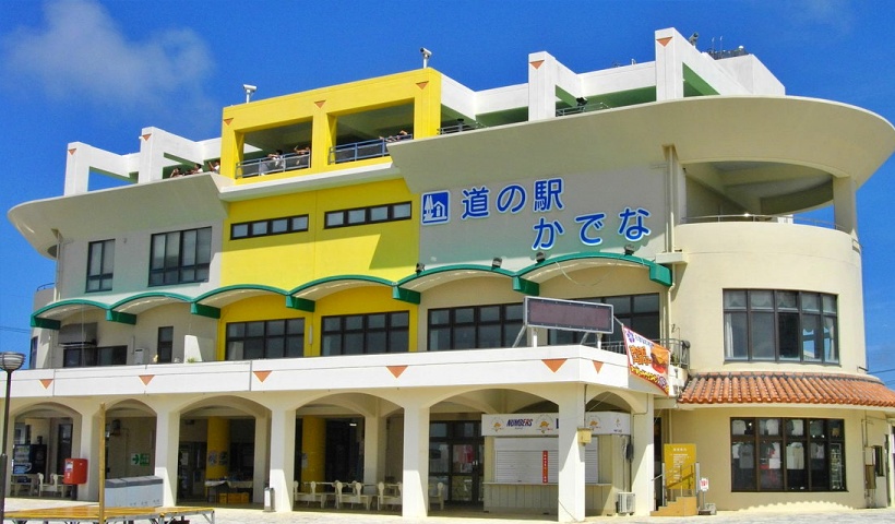 道の駅かでな名物沖縄グルメジャンボチーズバーガー