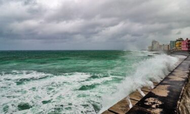 沖縄台風