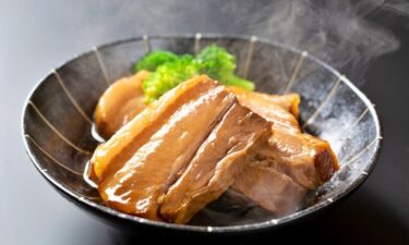 もっと早く知りたかった沖縄料理の魅力と健康への影響