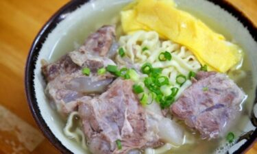 沖縄そば浜屋