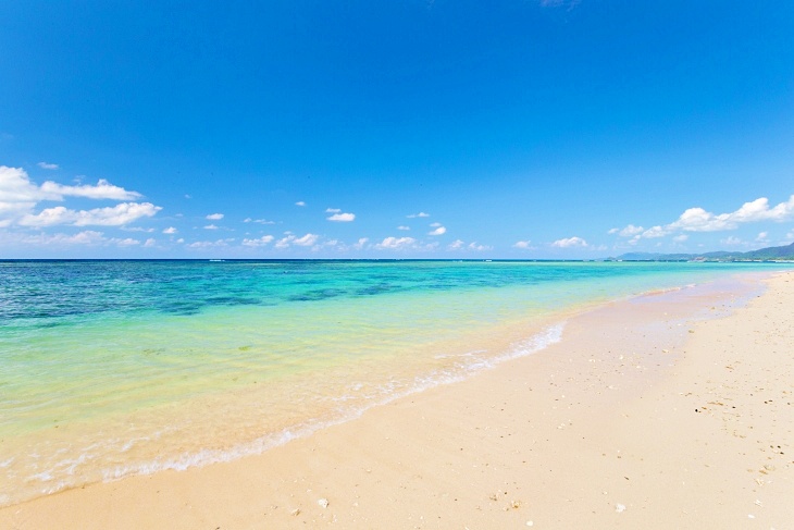 沖縄リゾートホテル