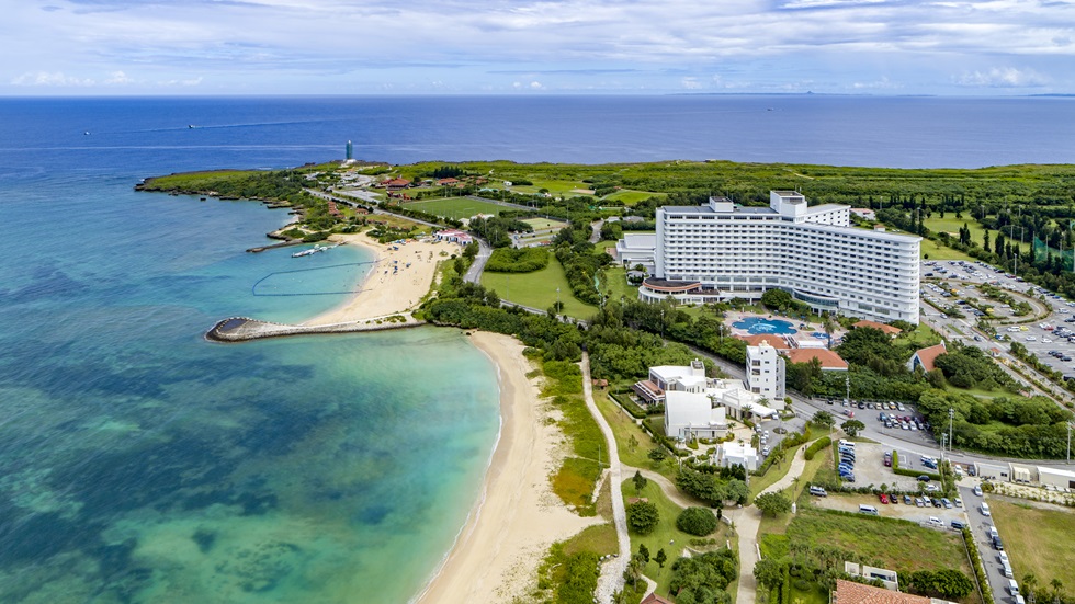 沖縄リゾートホテル