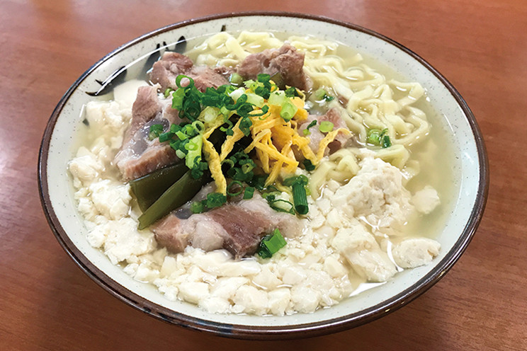 沖縄そばの名店 高江洲そばのゆし豆腐そば