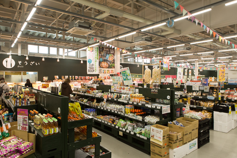 沖縄新スイーツうるマルシェ名物台湾カステラがレベチすぎる衝撃の旨さ