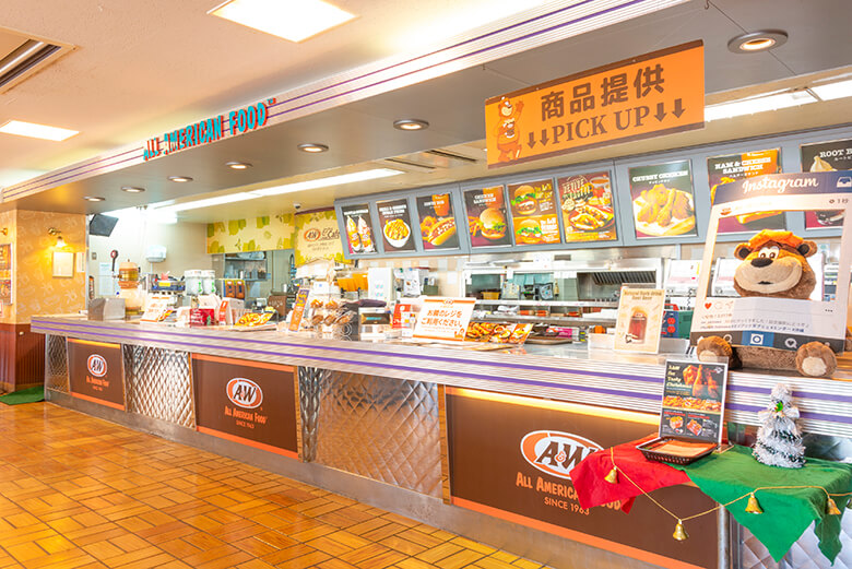 日本初のファーストチェーン店はマクドナルドじゃない、沖縄のA＆Wだ