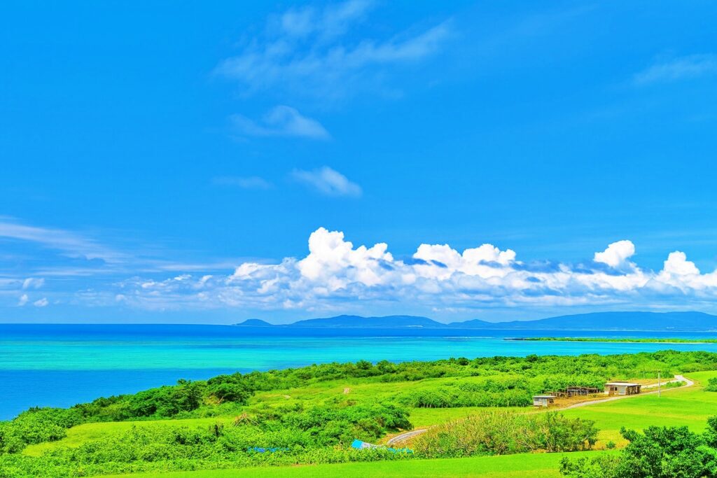 ローカル目線、沖縄移住のホンネ