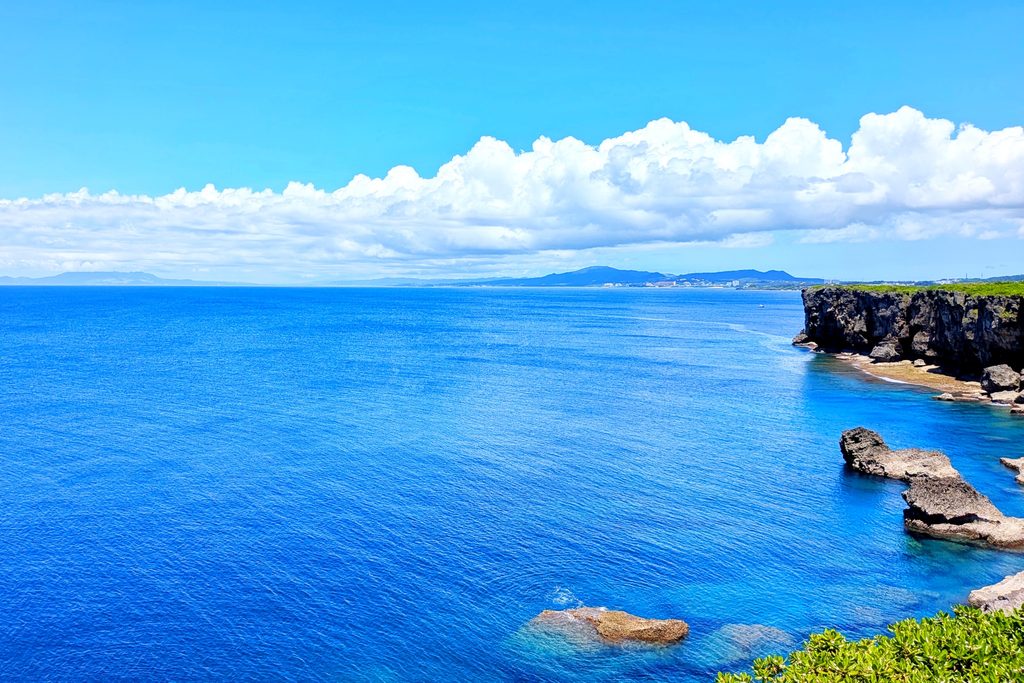 沖縄の海が最高すぎる!沖縄旅行で絶対に訪れるべき場所